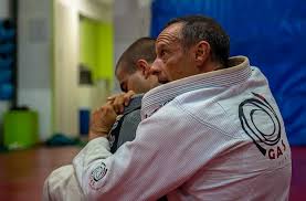 Check out our collection of instructional videos from beginner level to mastery levels at bjj fanatics. Bjj Column A Debate About Wrong And Harmful Ways To Approach A Jiu Jitsu Fight Read And Comment Tatame