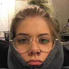 Alyssa Ballard (@AlyssaBallard17)