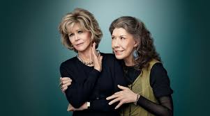 While the writers have placed grace and frankie's beach house in la jolla, california, the real home that was used for filming is located in . Grace And Frankie Staffel 4 Geek Germany