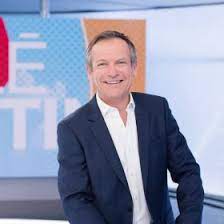 Rôle du journaliste presse écrite, télévision, radio, média numérique : Telematin Infos Presente Par Puremedias