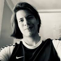 90+ perfiles de «David Laureano»