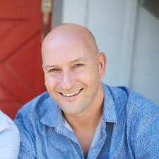 Ronald Parry's Instagram, Twitter & Facebook