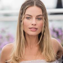Secure the bun to your head with bobby pins and hairspray. 30 Quick And Easy Hairstyles For Long Hair