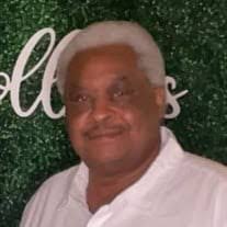 Roslyn Bennett's Instagram, Twitter & Facebook