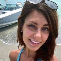 Jill Lombard's Instagram, Twitter & Facebook