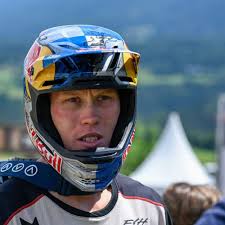 Helm kapten i landslagsdebuten: Riktigt nervöst”