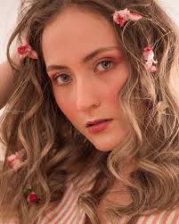 Modelo Manuela Serrano