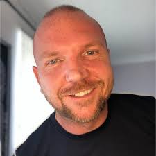 Macmillan Meets… Daniel Rolph, HR Business Partner at Marie Curie