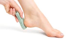 That is, until i tried this diy cracked heel cream! Diy Foot Scrub For Cracked Feet Beauty News