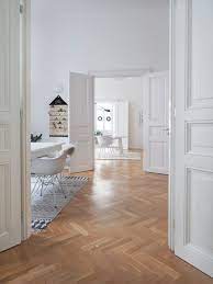 Mietwohnungen wien von privat & makler. Ein Altbau Traum In Weiss Zu Besuch Bei Traumzuhause In Wien Solebich De Homestory Foto Traumzuh Wohnungen Wien Altbau Wohnung Einrichten Altbau Einrichten