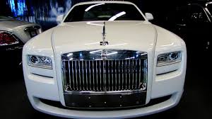 A wide center console conspires with big seats and a relatively low roofline to give the impression of just enough space. 2014 Rolls Royce Ghost Exterior Walkaround 2014 Montreal Auto Show Youtube