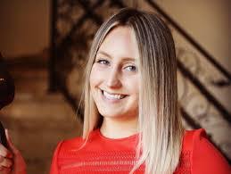 Sarah Boyle's Instagram, Twitter & Facebook