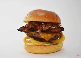 Jadi, anda sebenarnya boleh buat burger ini secara homemade di rumah dan sudah pastinya akan lebih. Layan Burger Gerai Ini 10 Cara Masak Yang Betul Buat Di Rumah Je Rojak Daily