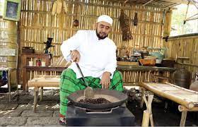 Istri habib syech bin abdul qodir assegaf. Habib Syech Janji Setahun Dua Kali Tampil Di Banyuwangi