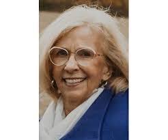 Norma Somers's Instagram, Twitter & Facebook