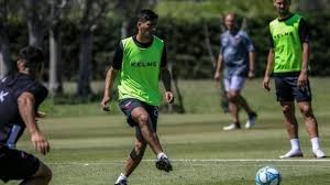 He is 29 years old from argentina and playing for colón in the argentina primera división … Problemas En Colon Rodrigo Aliendro Dio Positivo De Coronavirus