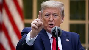 ويصف البعض دونالد ترامب بالمليالدير الذكي، حيث صعد للرئاسة بسبب اختيار ايفانكا ابنته الجميلة في قيادة حملته لما تملكه من قدرة على الخطاب والإقناع، ومظهر جذاب. ØªØ±Ø§ÙØ¨ ÙØ¹ÙØ§ÙØ¨ ØªÙØ¯ÙØ¯Ø§ØªÙ Ø¶Ø¯ ÙÙØ¸ÙØ© Ø§ÙØµØ­Ø© Ø§ÙØ¹Ø§ÙÙÙØ© Ø³ÙØ§Ø³Ø© ÙØ§ÙØªØµØ§Ø¯ ØªØ­ÙÙÙØ§Øª ÙØ¹ÙÙØ© Ø¨ÙÙØ¸ÙØ± Ø£ÙØ³Ø¹ ÙÙ Dw Dw 15 04 2020