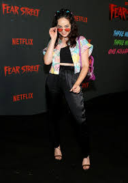 Baixar musica vou cantar com meu cão kuduro / baix. Fear Street Netflix The 3 Film Adaptations For Fear Street Are Out On