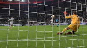 1968'de fenerbahçe sezonu iki kupayla tamamlandığından düzenlenmemiş olması dışında 1998'e kadar her yıl istisnasız olarak gerçekleştirilmiştir. Dbs9kwuxfqcsnm