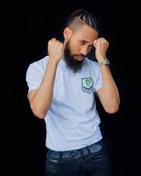 Ahead of his concert, kaywise takes his fans to the dancefloor this yuletide. Download Music Mp3 Phyno Speak Life 9jaflaver