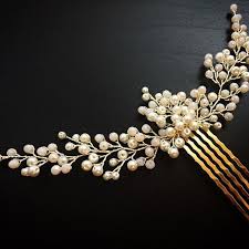 instagram snd accessories el yapimi sac tokasi altin rengi swarovski kristal boncuklar ve inci boncuklar kullanilmistir ozel tasar boncuk swarovski sac