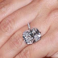 3 june 2014 (kim kardashian wedding/katie price baby). 10 Celebrity Engagement Rings At A Pauper S Price