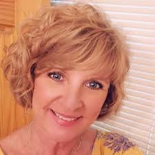 Christina Eslinger's Instagram, Twitter & Facebook