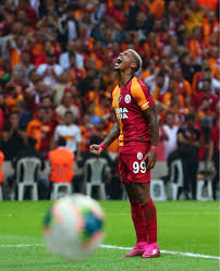 Pictame Webstagram Instagram Post By Turkiyefutbolarena Son Dakika Gala Cute Football Players Female Football Player Football Player Girlfriend