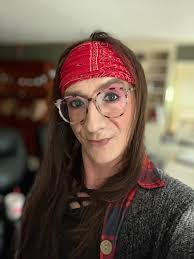 Sherri Eckhoff's Instagram, Twitter & Facebook