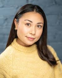 Lee Isham's Instagram, Twitter & Facebook