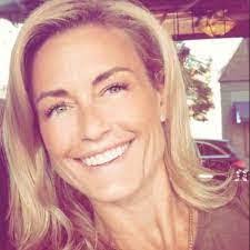 Marlene Everett's Instagram, Twitter & Facebook