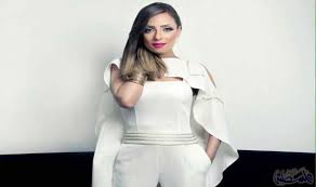 ريم البارودي تبرز سر موافقتها على خطيب مراتي With Images Fashion Cosmetic Surgery White Dress