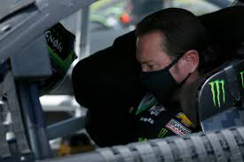 Kurt busch is thanking military members and veterans for their service in a pretty awesome way with the kb100 ticket giveaway. For Kurt Busch It S Win And In This Sunday At Martinsville Speedway