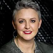 Mandi Steele's Instagram, Twitter & Facebook