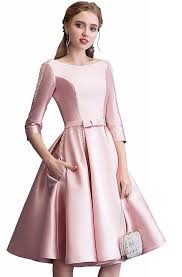 W200469 Vestido De Cerimonia Elegante Decorado Com Perolas Tecido Cetim Abacamento Decoraca Com Imagens Vestidos Meia Manga Vestidos Vintage Vestidos Estampados