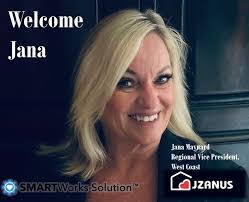 Jana Maynard's Instagram, Twitter & Facebook