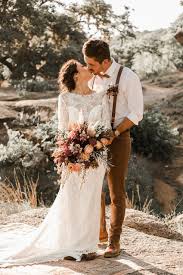 Fall Desert Elopement Inspiration Chic Vintage Brides Long Sleeve Sheath Wedding Dress Wedding Attire Wedding Outfit