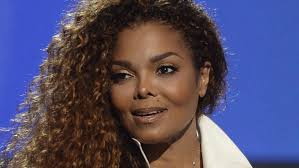 Mortified' Mariah Carey discusses 'horrible New Year's Eve'