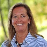 Pam Mckenna's Instagram, Twitter & Facebook