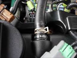 cleaning nissan s pcv valve from qg18de engine youtube pcv valve from qg18de engine