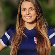 Breanna Holman's Instagram, Twitter & Facebook