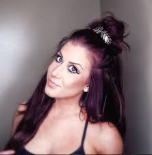 She has he net worth of a whopping 300 thousand dollars. Who Is Teen Mom 2 Star Chelsea Houska Everything We Know