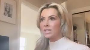 קולגות קראו לי "פצצה ששווה ז**ן"