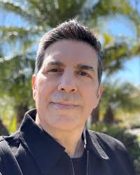 Seth Regan (@sethreganmusician) • Instagram photos and videos