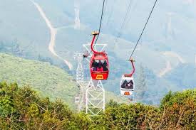 The newer luxury boats are hardly luxurious, but they're a bit more comfortable than the standard ones. Enjoy An Adventurous Ropeway Trip From Mumbai To Elephanta Cave In Just 40 Minutes Hello Travel Buzz