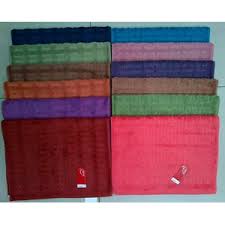 Tersedia keset microfiber dengan harga murah dan berkualitas, jaminan uang kembali 100% di bukalapak. Jual Keset Handuk Invicta Handuk Terry Palmer Jakarta Indotrading