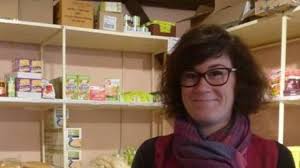 Un Nouveau Visage Au Panier Garni