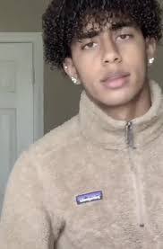 Vincent Whitaker's Instagram, Twitter & Facebook