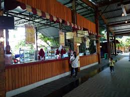 Hasil gambar untuk wisata kampung coklat blitar