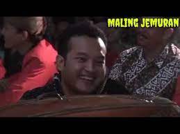 Kang wenang medharake atur pasrah penganten kakung ing adicara manten. Eka Prihatiningsih Ketika Masih Lugu Feat Madukara Part 1 Lagu Mp3 Mp3 Dragon
